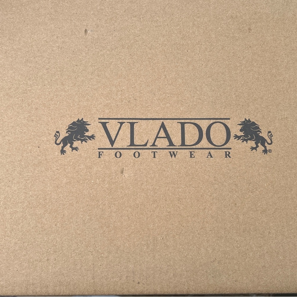 Vlado Venice Men’s Black/White Sneakers - Picture 3 of 4
